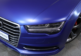 Подержанный автомобиль Audi A7 2016 года (10 фото)