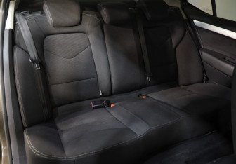Подержанный автомобиль Citroen C4 Sedan 2014 года (21 фото)