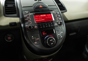 Подержанный автомобиль Kia Soul 2011 года (16 фото)