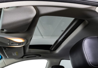 Подержанный автомобиль Infiniti QX60 2016 года (34 фото)