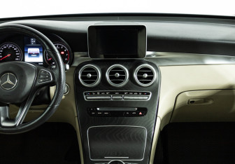 Подержанный автомобиль Mercedes-Benz GLC Coupe 2019 года (14 фото)