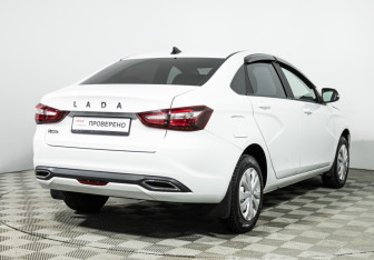 Подержанный автомобиль LADA (ВАЗ) Vesta Sedan 2023 года (5 фото)