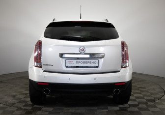 Подержанный автомобиль Cadillac SRX 2013 года (6 фото)