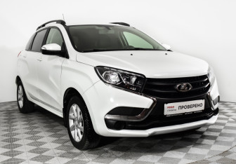 Подержанный автомобиль LADA (ВАЗ) XRAY 2018 года (3 фото)