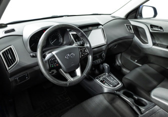 Подержанный автомобиль Hyundai Creta 2020 года (11 фото)