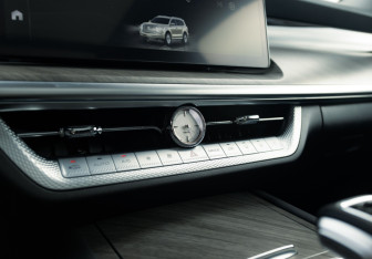 Подержанный автомобиль Tank 500 2023 года (31 фото)