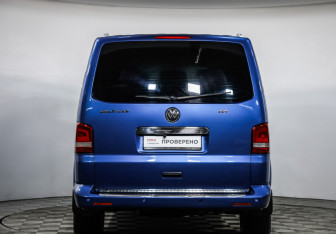 Подержанный автомобиль Volkswagen Multivan 2011 года (6 фото)