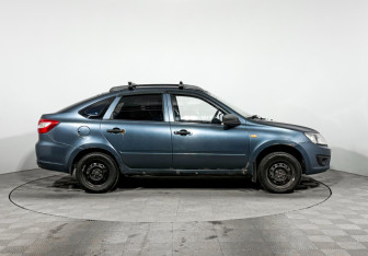 Подержанный автомобиль LADA (ВАЗ) Granta Liftback 2014 года (4 фото)