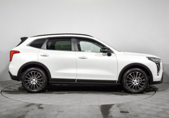 Подержанный автомобиль Haval Jolion 2024 года (4 фото)