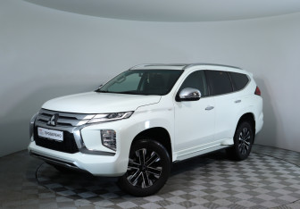 Подержанный автомобиль Mitsubishi Montero Sport 2022 года (1 фото)