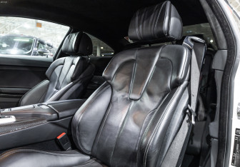 Подержанный автомобиль BMW M6 Coupe 2013 года (65 фото)