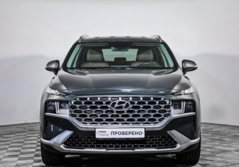 Подержанный автомобиль Hyundai Santa Fe 2022 года (2 фото)