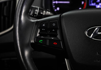 Подержанный автомобиль Hyundai Creta 2018 года (12 фото)