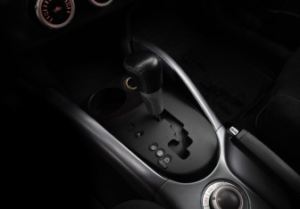 Подержанный автомобиль Mitsubishi Outlander 2006 года (21 фото)