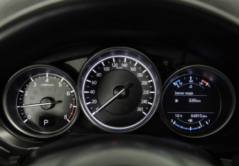 Подержанный автомобиль Mazda CX-5 2019 года (12 фото)