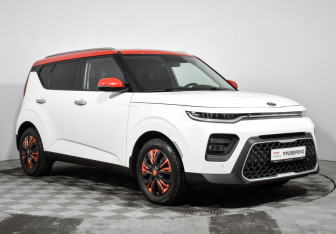 Подержанный автомобиль Kia Soul 2019 года (3 фото)