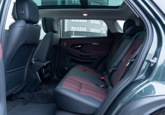 Новый Land Rover Range Rover Evoque 2025 (8 фото)