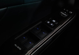 Подержанный автомобиль Toyota Camry Sedan 2016 года (18 фото)