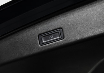 Подержанный автомобиль Omoda C5 2024 года (22 фото)