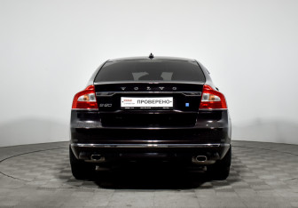 Подержанный автомобиль Volvo S80 2014 года (6 фото)