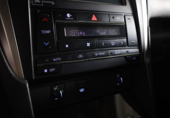 Подержанный автомобиль Toyota Camry Sedan 2017 года (21 фото)