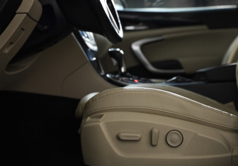 Подержанный автомобиль Opel Insignia Wagon 2014 года (22 фото)