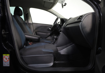 Подержанный автомобиль Volkswagen Polo Sedan 2019 года (21 фото)