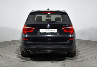 Подержанный автомобиль BMW X3 2015 года (6 фото)