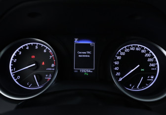 Подержанный автомобиль Toyota Camry Sedan 2019 года (19 фото)