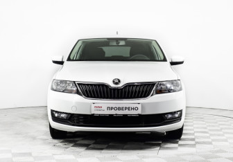 Подержанный автомобиль Skoda Rapid Liftback 2019 года (2 фото)
