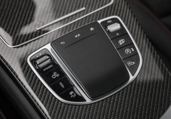 Подержанный автомобиль Mercedes-Benz GLC AMG 2021 года (25 фото)