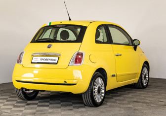 Подержанный автомобиль Fiat 500 Hatchback 2012 года (5 фото)