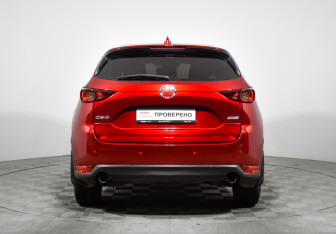 Подержанный автомобиль Mazda CX-5 2017 года (6 фото)