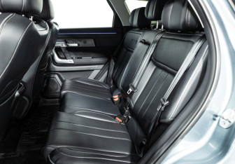 Подержанный автомобиль Jaecoo J7 2023 года (10 фото)