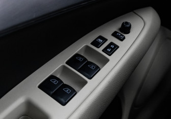 Подержанный автомобиль Infiniti G Sedan 2012 года (16 фото)