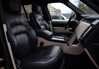 Подержанный автомобиль Land Rover Range Rover 2020 года (11 фото)