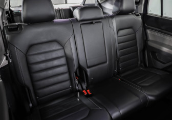 Подержанный автомобиль Volkswagen Teramont 2021 года (28 фото)