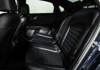 Подержанный автомобиль Kia Cerato Sedan 2022 года (10 фото)