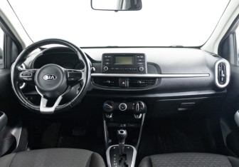 Подержанный автомобиль Kia Picanto 2018 года (13 фото)