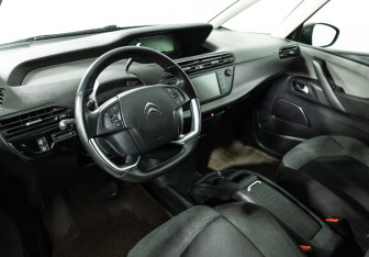 Подержанный автомобиль Citroen C4 SpaceTourer 2019 года (11 фото)