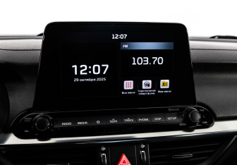 Подержанный автомобиль Kia Cerato Sedan 2020 года (16 фото)