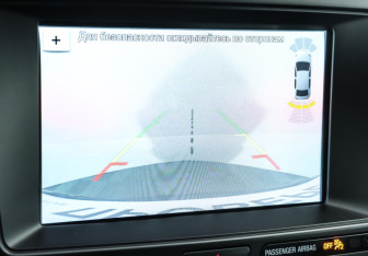 Подержанный автомобиль Ford Explorer 2018 года (15 фото)