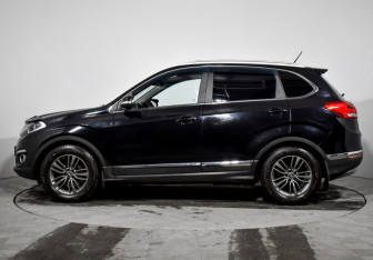 Подержанный автомобиль Chery Tiggo 5 2018 года (8 фото)