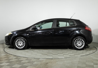 Подержанный автомобиль Fiat Bravo 2008 года (8 фото)