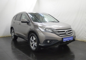Подержанный автомобиль Honda CR-V 2014 года (3 фото)