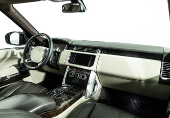 Подержанный автомобиль Land Rover Range Rover 2013 года (9 фото)
