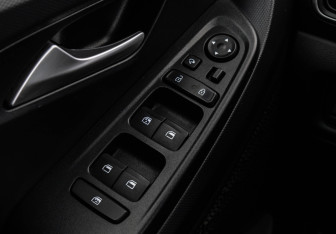 Подержанный автомобиль Hyundai Creta 2022 года (17 фото)