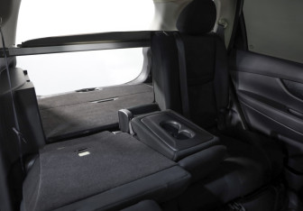 Подержанный автомобиль Nissan X-Trail 2016 года (27 фото)