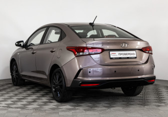 Подержанный автомобиль Hyundai Solaris Sedan 2021 года (7 фото)