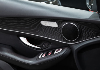 Подержанный автомобиль Mercedes-Benz GLC Coupe 2020 года (28 фото)